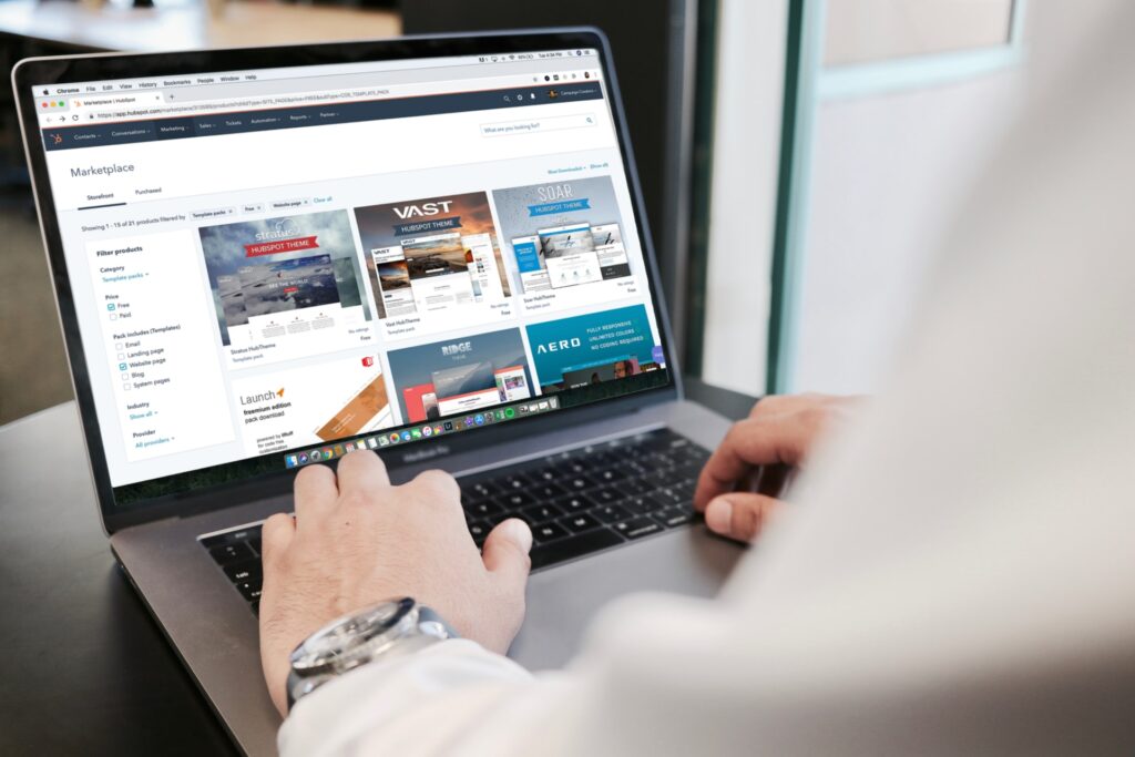LANDING PAGES