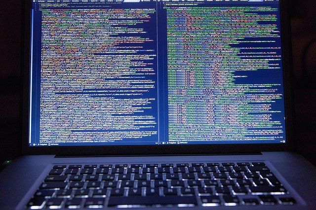 A Few Steps towards Tracking Web Page Ranking